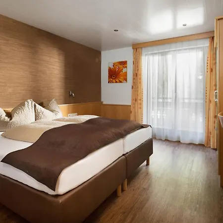 Haus Gafrina Bed and breakfast