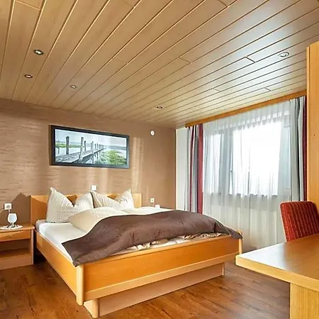 Haus Gafrina Bed and Breakfast