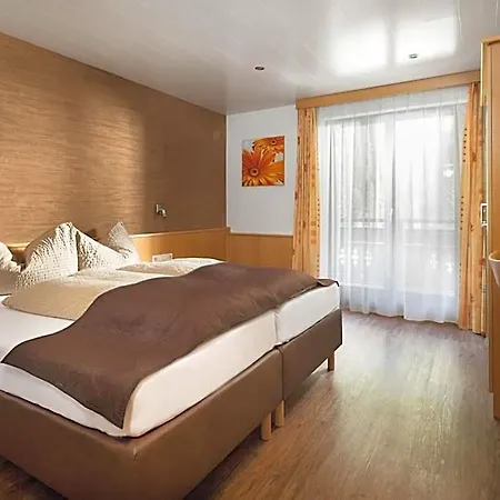 Haus Gafrina 3*