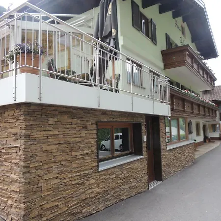 加弗利纳住宿加早餐旅馆 施伦斯